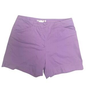 Nike Embroidered Logo Golf Chino Performance Shorts women's 8